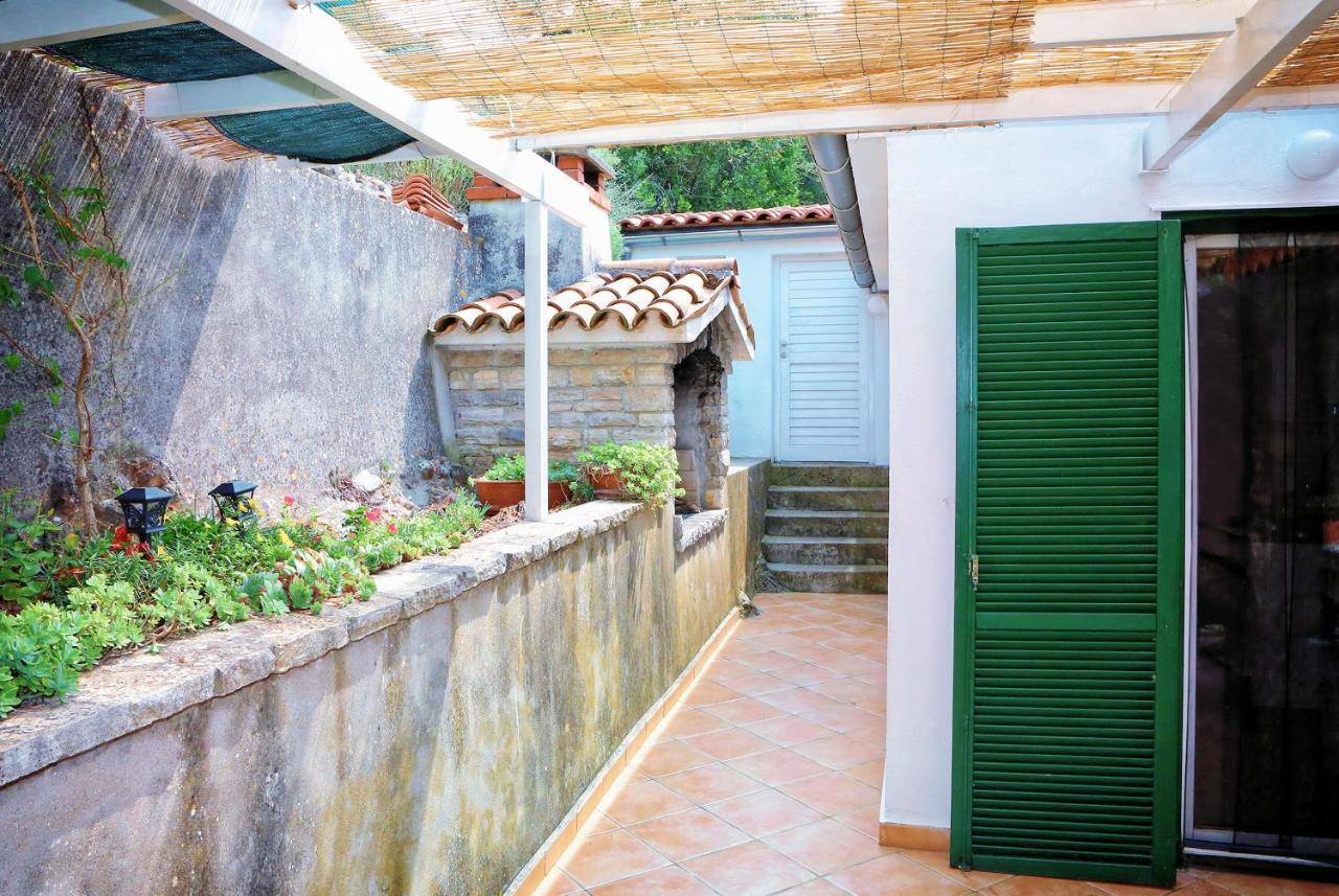 Seaside Holiday House Sali, Dugi Otok - 16128 المظهر الخارجي الصورة